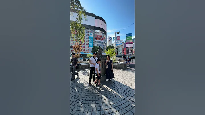 Famous Hachiko Statue #japan #tokyo #shibuya #hachiko #statue