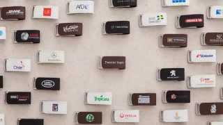 Executive Pendrive Z Logo