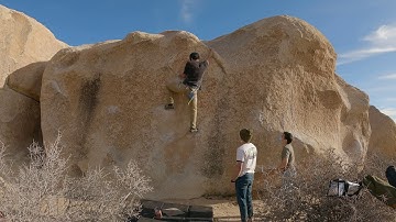 The Boxer Problem (V2-Fail) - Joshua Tree - Bouldering