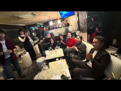 B'zの稲葉さん（風）にB'zメドレーを歌ってもらった。モノマネ中村さん