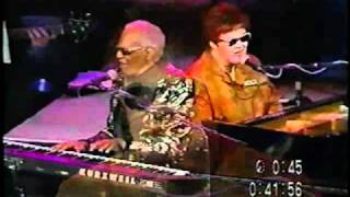 Diane Schuur performs with Ray Charles