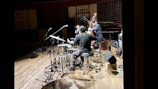 Shun Ishiwaka Drum Solo w/Boys Trio(2022)