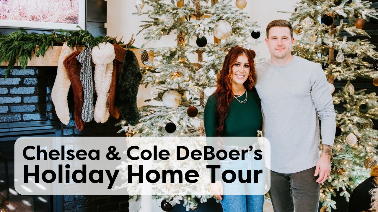 Holiday Home Tour With Down Home Fab's Cole + Chelsea DeBoer Handmade