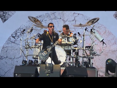 Godsmack “ I Stand Alone” LIVE at Welcome to Rockville 2026