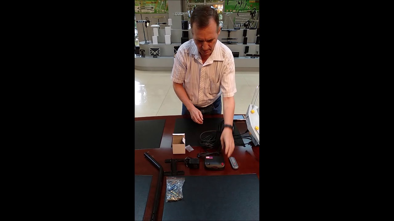 HDTV Amplified Outdoor / Indoor TV Antenna WA2608