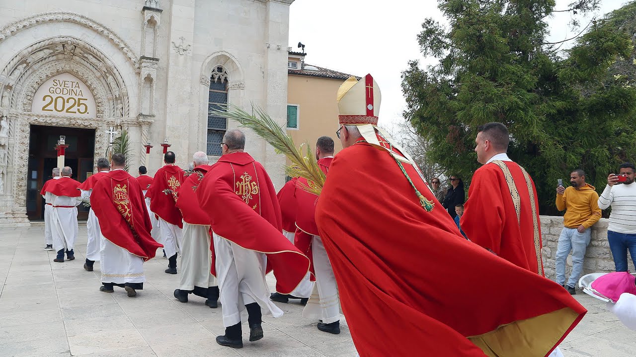 Cvjetnica u katedrali svetog Jakova u Šibeniku.