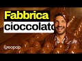 Siamo entrati in una fabbrica di cioccolato per mostrarvi come si producono i Baci Perugina