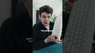 Nu Stii Sa-ti Folosesti Tastatura..