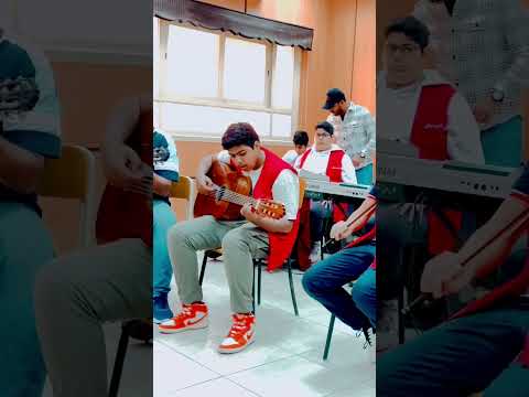 فريق الموسيقى المدرسي