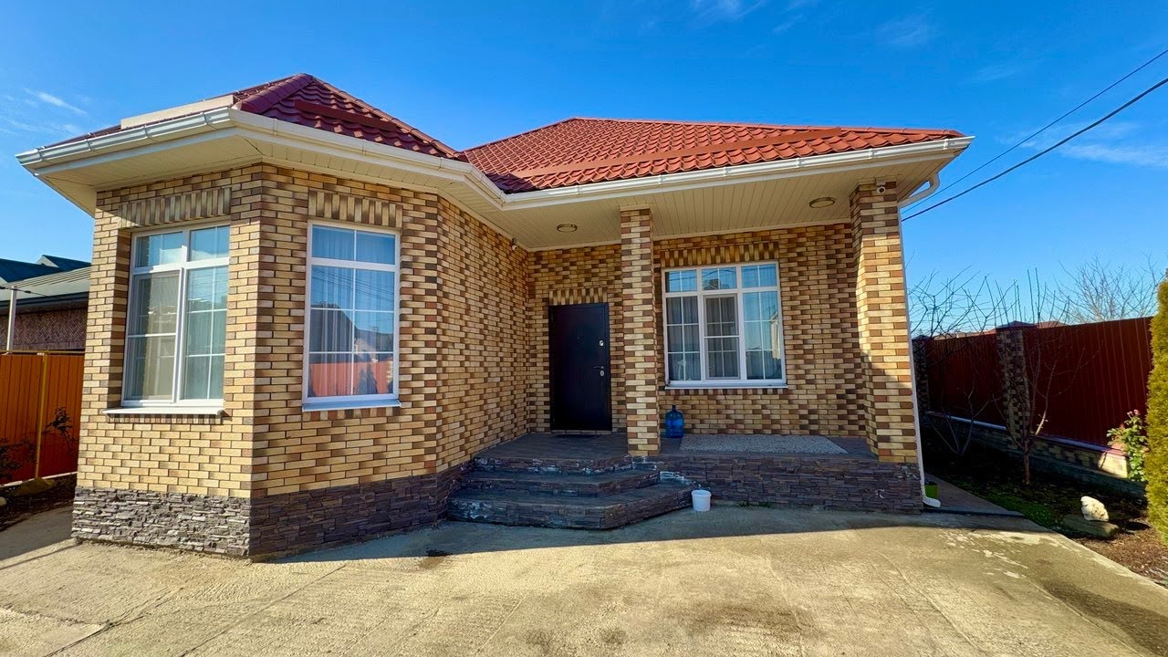 Быстровозводимый дом в Краснодара гараж Быстровозводимый дом в Краснодара гараж