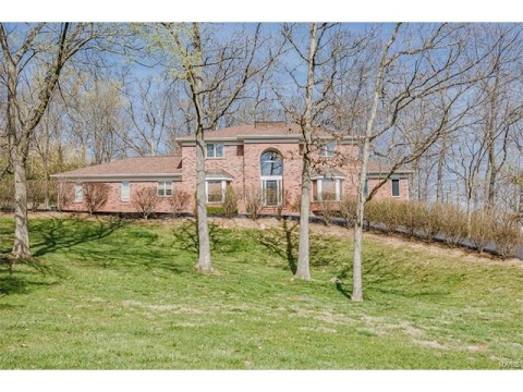 12839 Hickory Woods DR, Town and Country, MO home video tour
