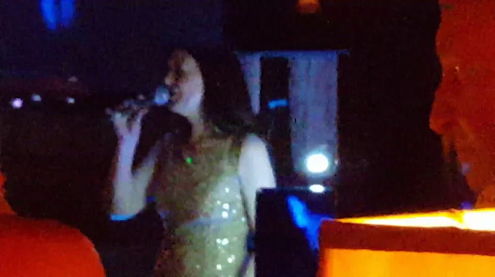 Sandra dolan live.