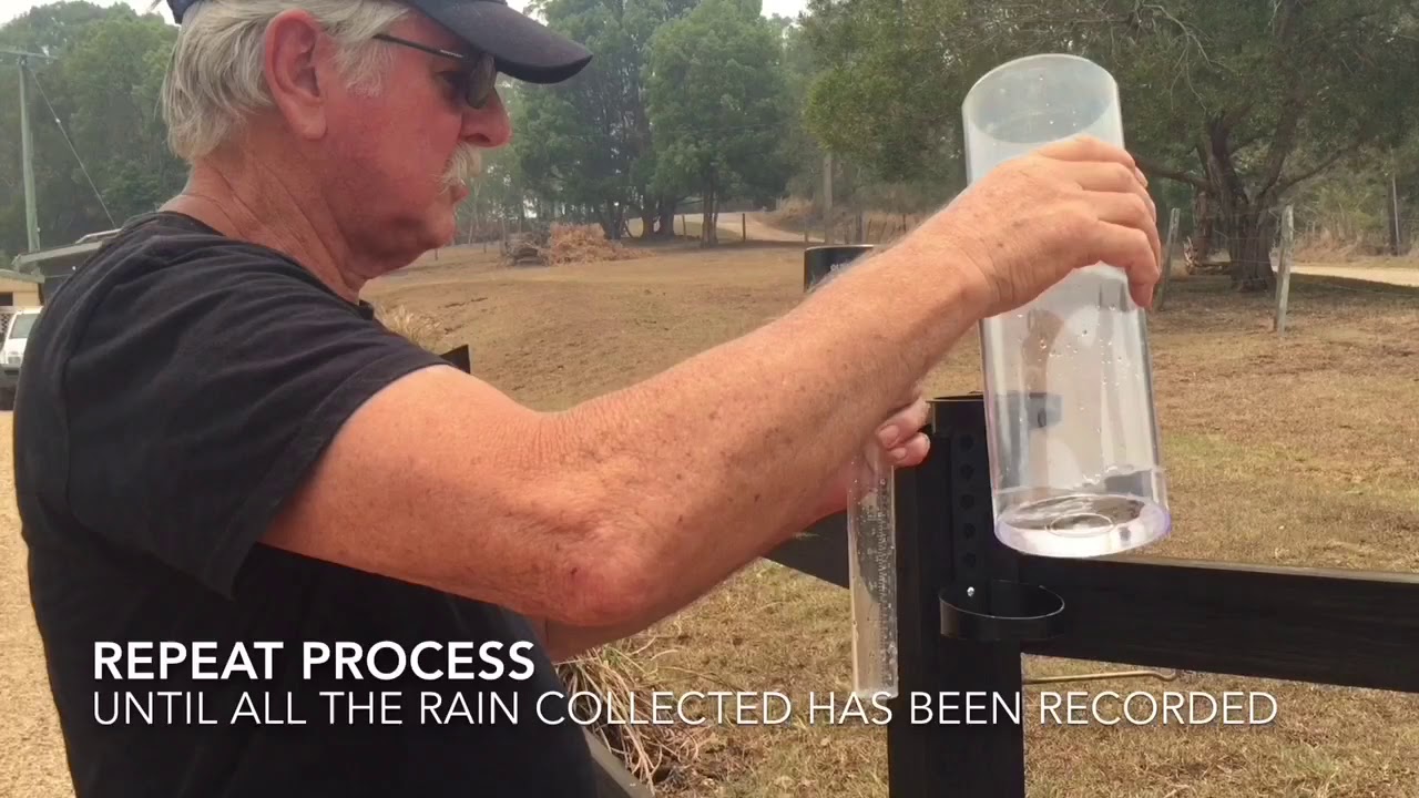 How To Measure the Rain Collected In The Outback Blue Rain Gauge