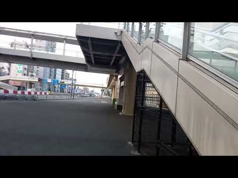 退職寸前にビットコイン230万大暴落とfxで115万円失いました。もうご飯食べるお金もなく何も買えません。借金すべて使い尽くして船橋に居続ける覚悟です。映画すずめの戸締まりすら見るお金がない