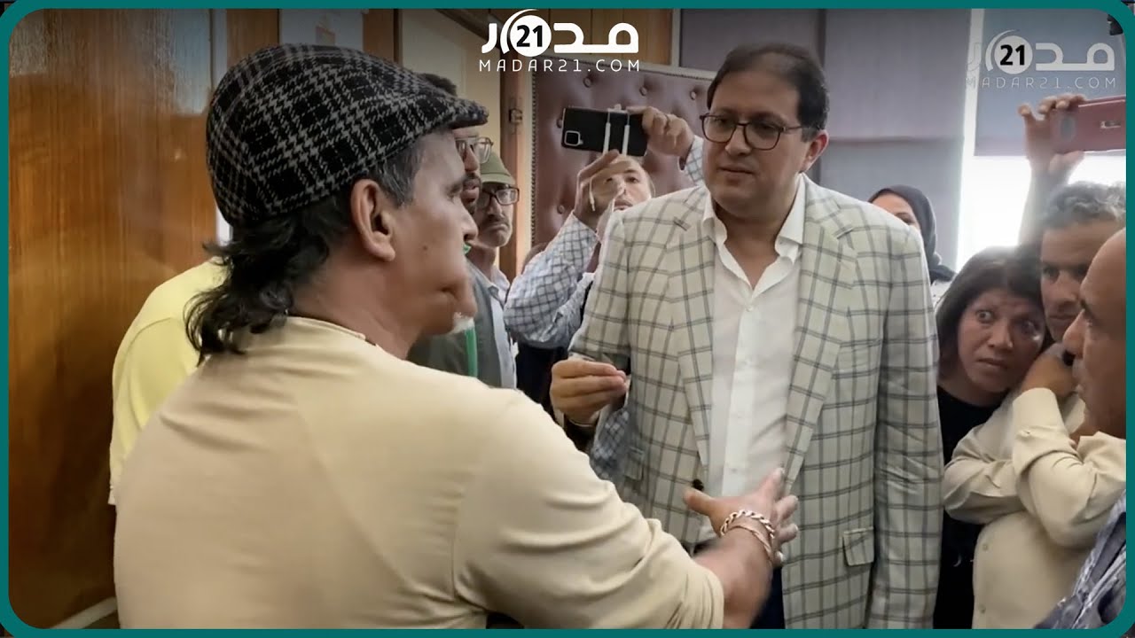 مواطن يحتج بحرقة ويحرج آيت منا بخصوص اختلالات وماف يات بالمحمدية وشركات وهمية تنهب خيرات المدينة