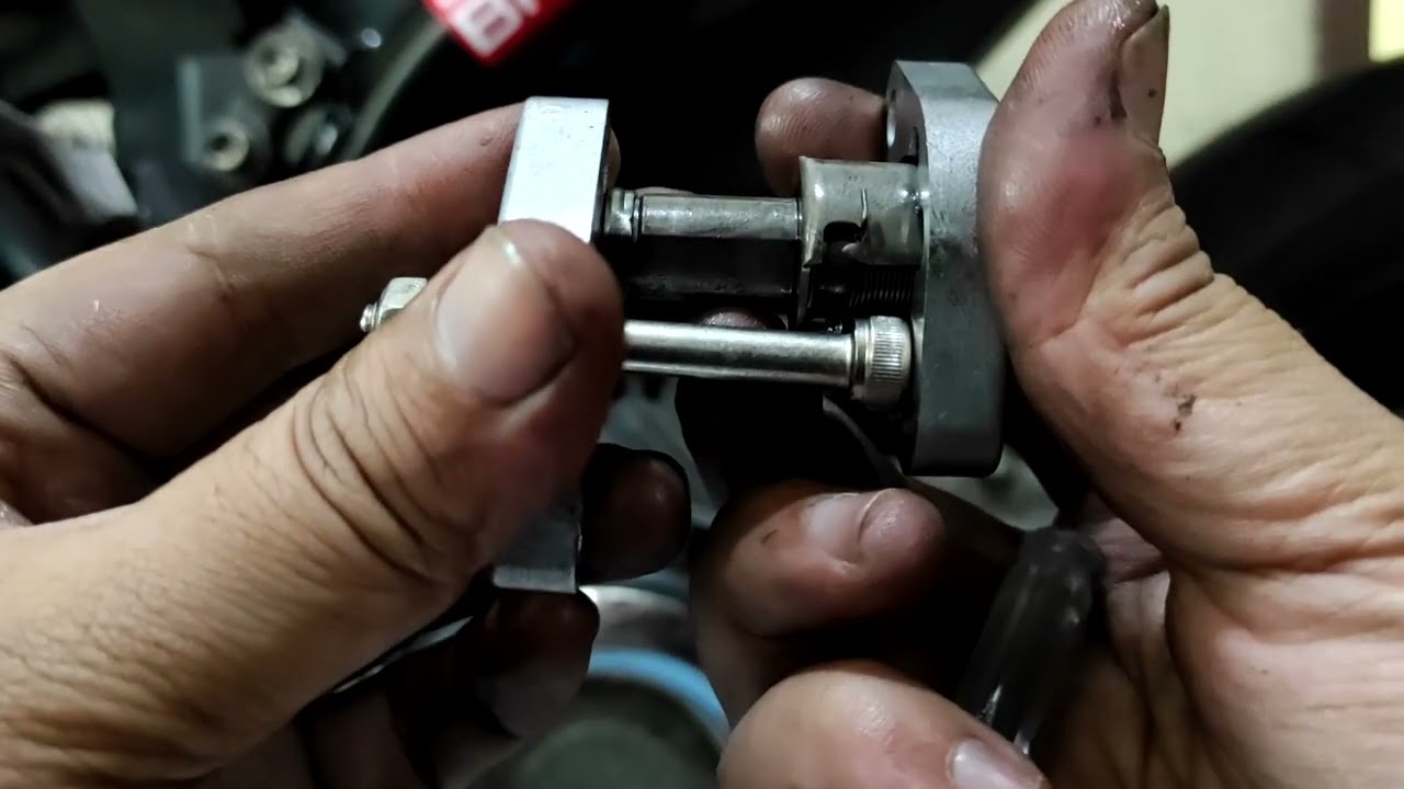 Натяжитель AEROX снова сломался, немедленно заменил его на самодельный ручной натяжитель.