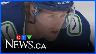 Last-minute deal keeps Boeser with Vancouver Canucks