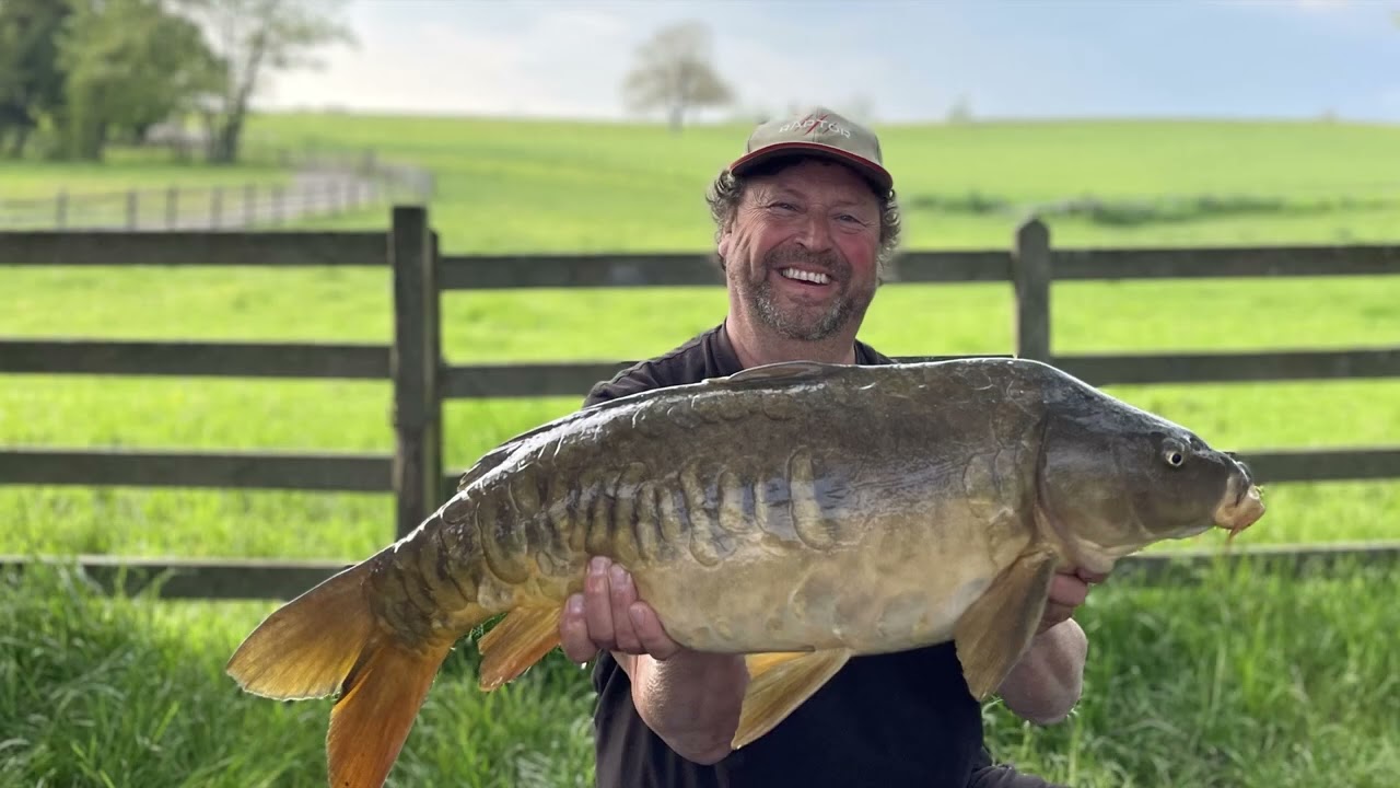 Castle Lake @ La Clayette France 2024