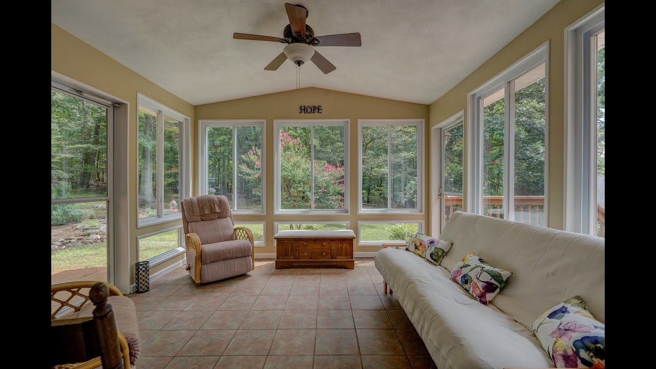 2213 Donagale DR NE, Roanoke, VA 24012