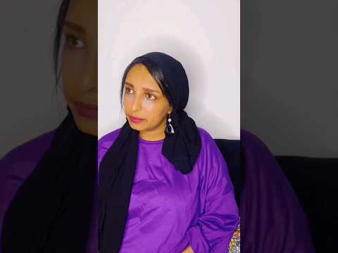 دخلت الأوضة علي اختها لقيتها بتكلم مع حد مش موجود