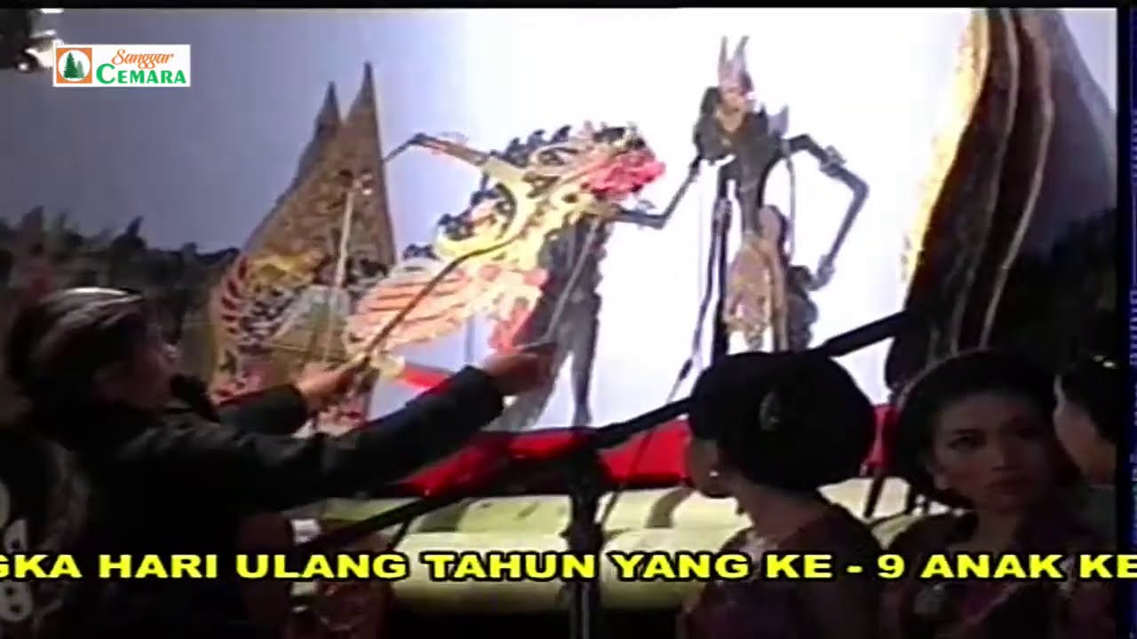 WAYANG KULIT. Dalang Ki Seno Nugroho. Lakon  Pandowo Kumpul. (Recorded).