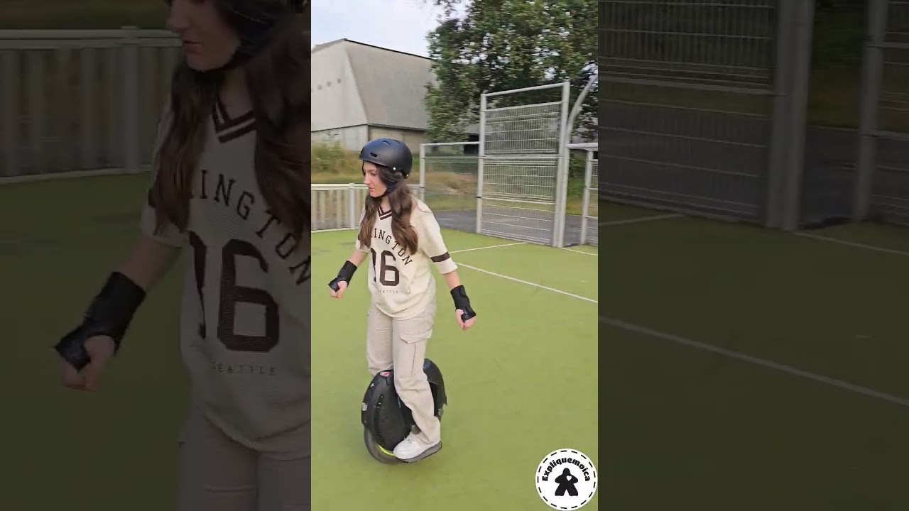 acrobaties avec une gyroroue #gyroroue #ks18xl #kingsong #wheel #euc #tuto #tiktok #famille #kss22