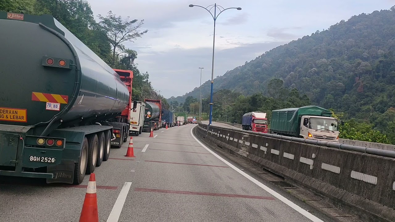 kemalangan bukit jelapang arah selatan