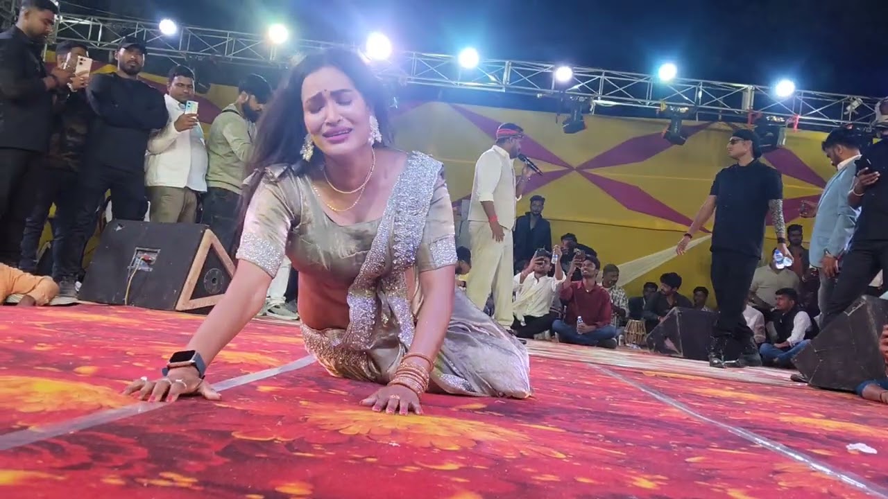 Pramod Premi stage show I am not Baliya mein Aaye hue hain