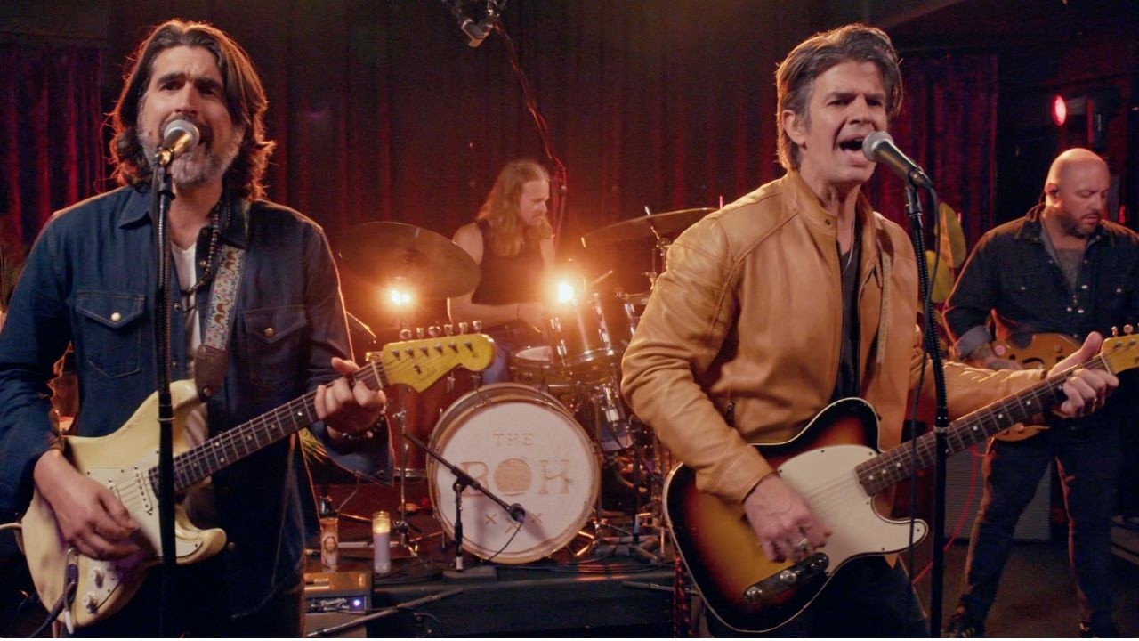 Watch The Band of Heathens - Strangers Here (Live Performance) on YouTube Watch The Band of Heathens - Strangers Here (Live Performance) on YouTube