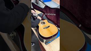 PACKING our Cleo guitar - Satisfying Edition
