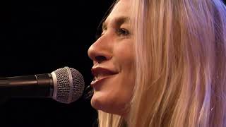 Julia Cole - Day Late & A Buck Short | 98.7 The Bull | PNC Live Studio Session