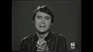 Video thumbnail of "Manolo Díaz - Vino Una Ola 1967"