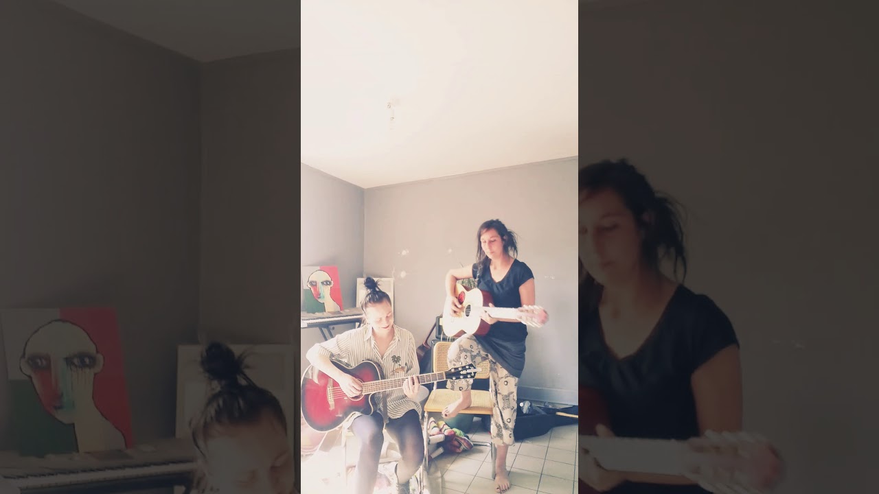 Cover melle k jouer dehors