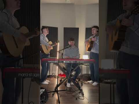 ‘here’ @mumfordandsons covered by Darren & sons
