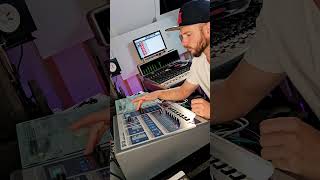 My first Beat on the emu SP12! #sp12 #sampler #beatmaking
π₯ Drumpacks:
https://www.beatstars.com/tommyvamoz/sound-kits
π― Beat Store:
https://www.beatstars.com/tommyvamoz
πΈ Instagram:
https://www.instagram.com/tommyvamoz
π΅ Bandcamp:
https://tommyvamoz.bandcamp.com/album/crunch-4-lunch
#makingbeats #boombapbeats #mpcbeatmaking My first Beat on the emu SP12! #sp12 #sampler #beatmaking