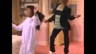 When you hear your jam on the radio vine