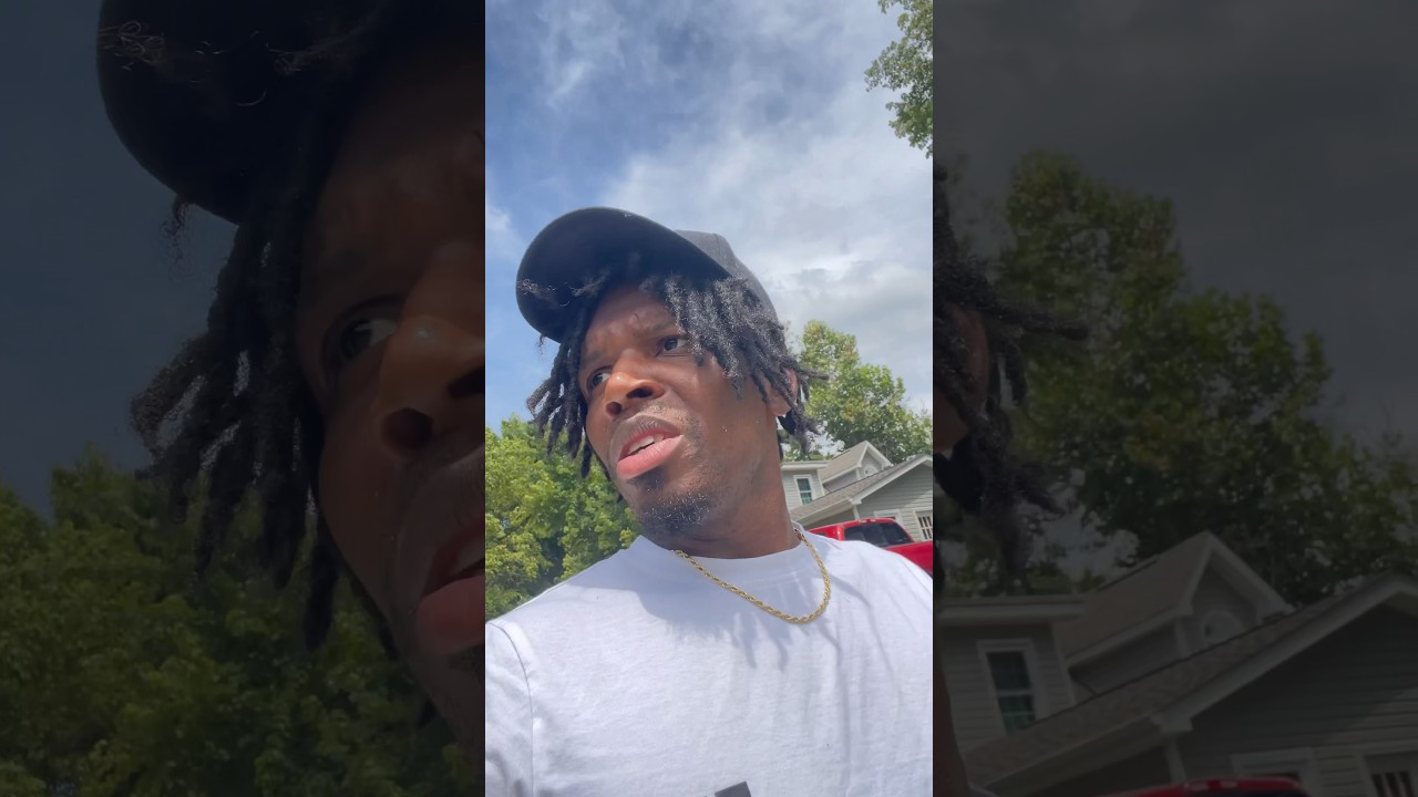 How I’m waking through Montgomery Alabama 😂😤 