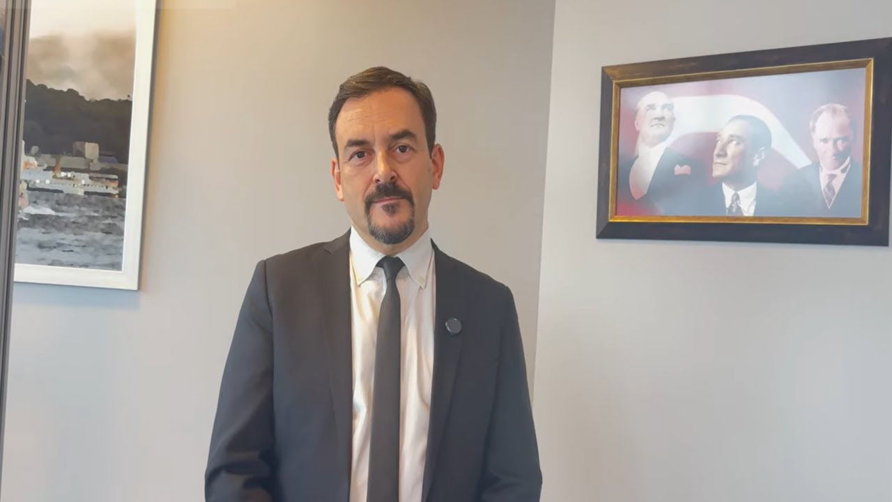 Göz Kapağı Düşüklüğü Nasıl Düzeltilebilir?