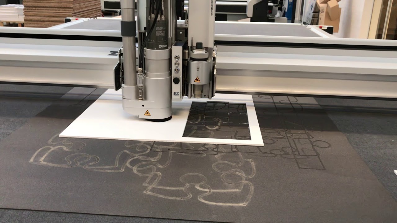 Routing small parts in 5 mm Forex