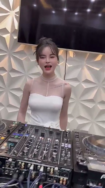 Khi Nào Remix - DJ Lina #dj #xuhuong #vinahouse #nonstop #remix #djlina #youtubeshorts