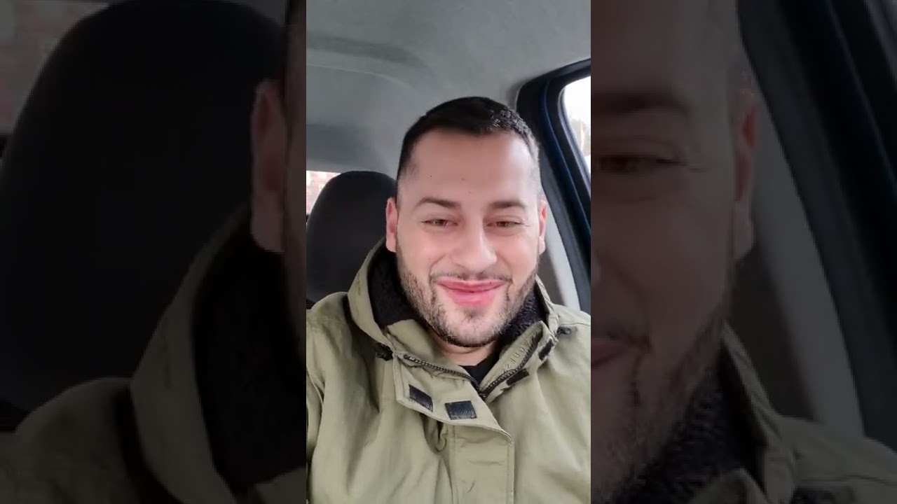 Era cât pe ce sa ne luăm o sapă după ceafă