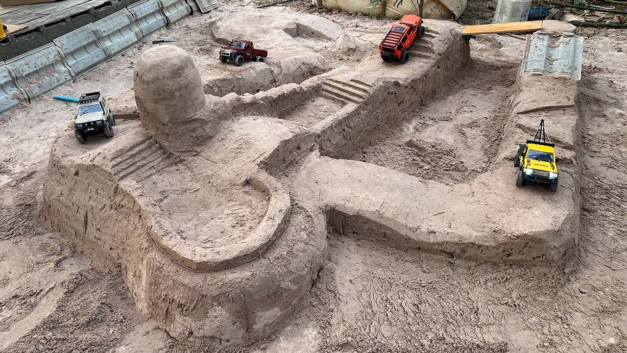 Mini RC Cars Take on INSANE Sand Obstacles!