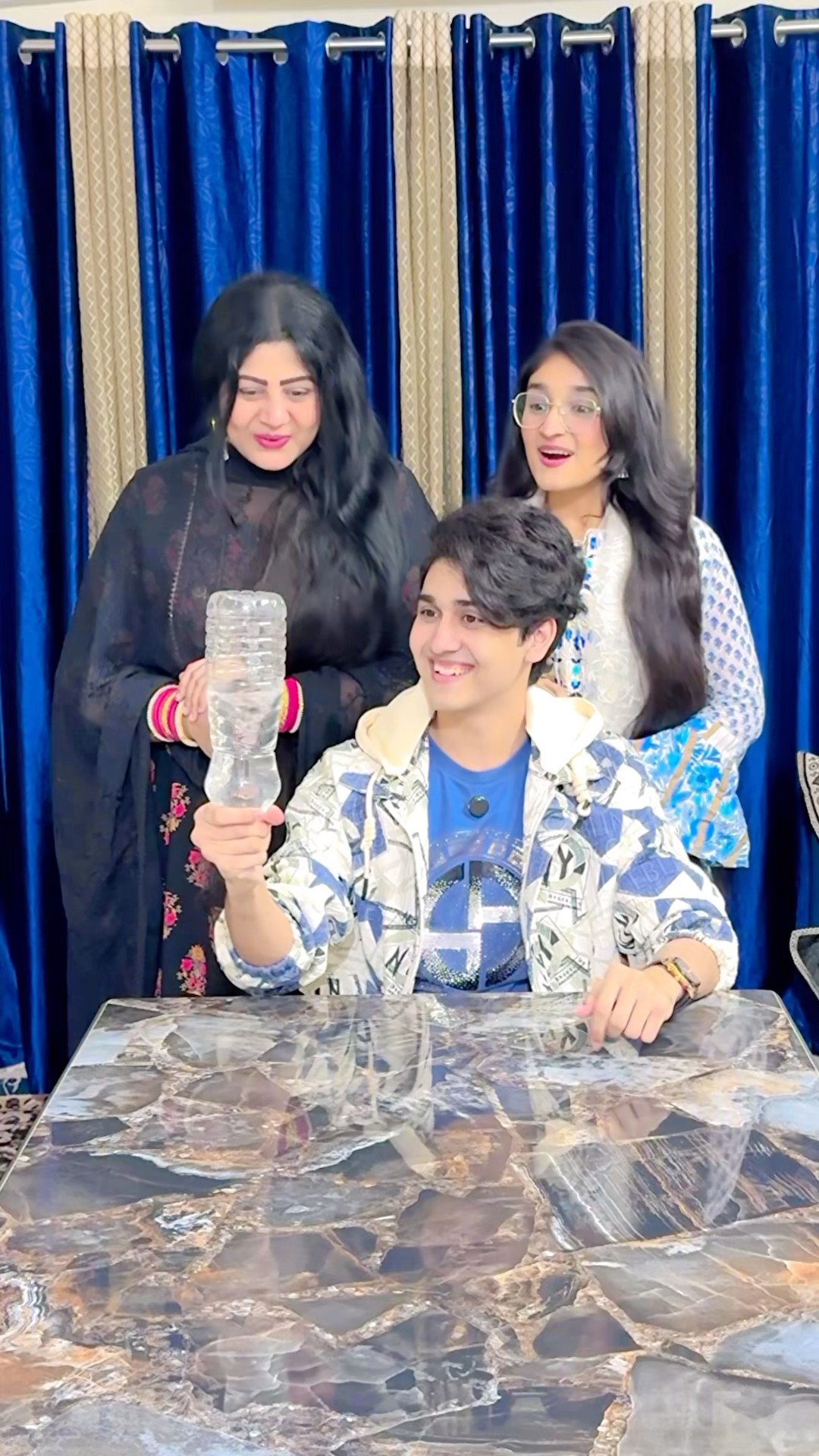 Ahaa Trick Bade Mazedaar?? #zidaanshahidaly #tricks #shorts