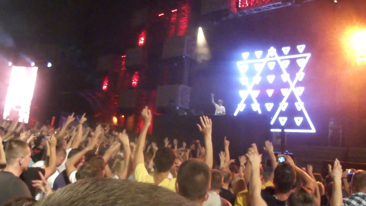 Sunrise Festival 2012 Armin van Buuren Brute trance นักแสดง