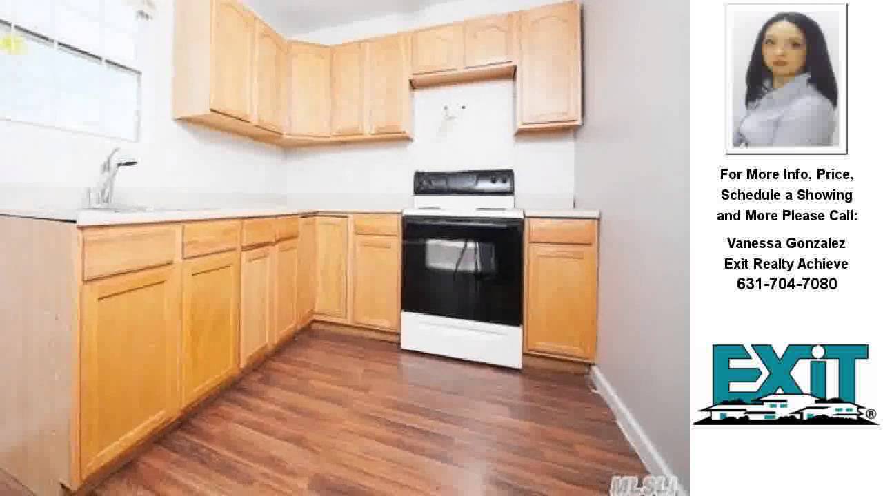 3 W Spruce St, Islip, NY Presented by Vanessa Gonzalez. YouTube