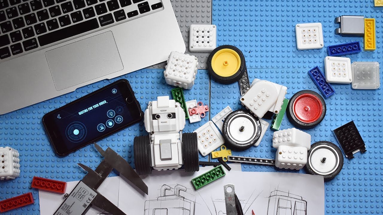 A new building block robot