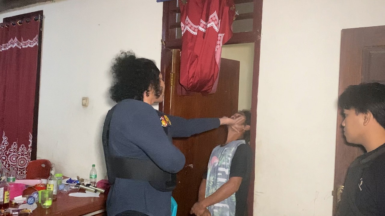 KEPERGOK MAU CURI MOTOR, PELAKU LANGSUNG DIAMANKAN WARGA!