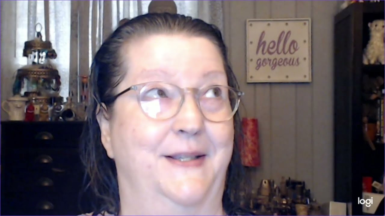 Battle of the Foundations Revisited #1- Erno Laszlo Regular Normalizer Shake-It - Is It or Isn't It?