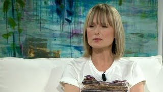 CajsaStina Åkerström om att växa upp med en alkoholiserad pappa - Malou Efter tio (TV4)
