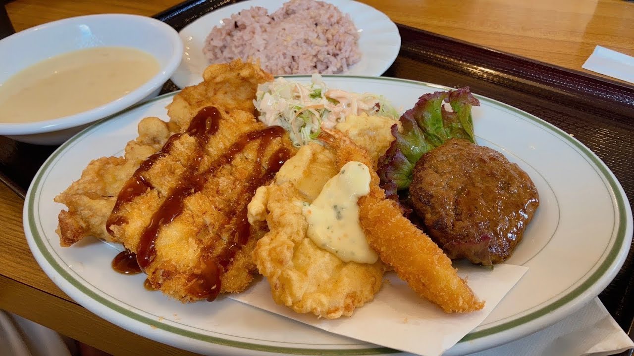 チキンが美味すぎてビルが建った！？南城市に根付いた昔ながらの激ウマレストランの伝説のチキンがやばかった！【沖縄観光/南城市】